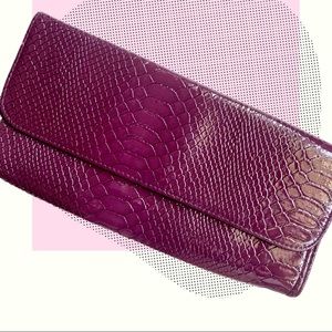 Bare Minerals Purple Clutch NWOT